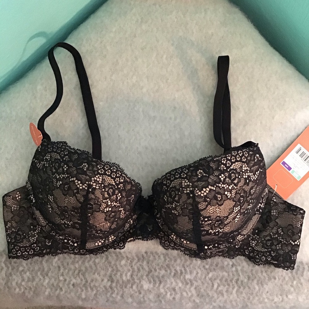Black Lace Push Up Bra 38B